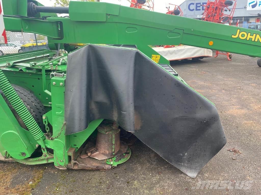 John Deere 730 Asılı ve çekilir biçme makineleri