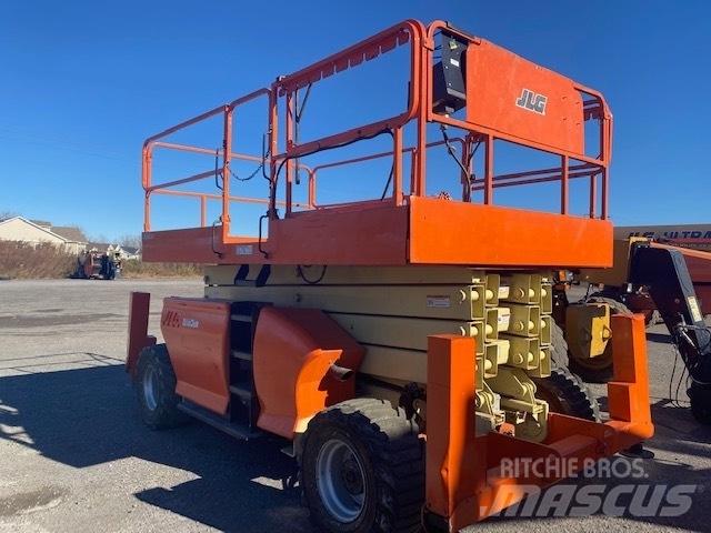 JLG 4394 RT Körüklü personel platformları
