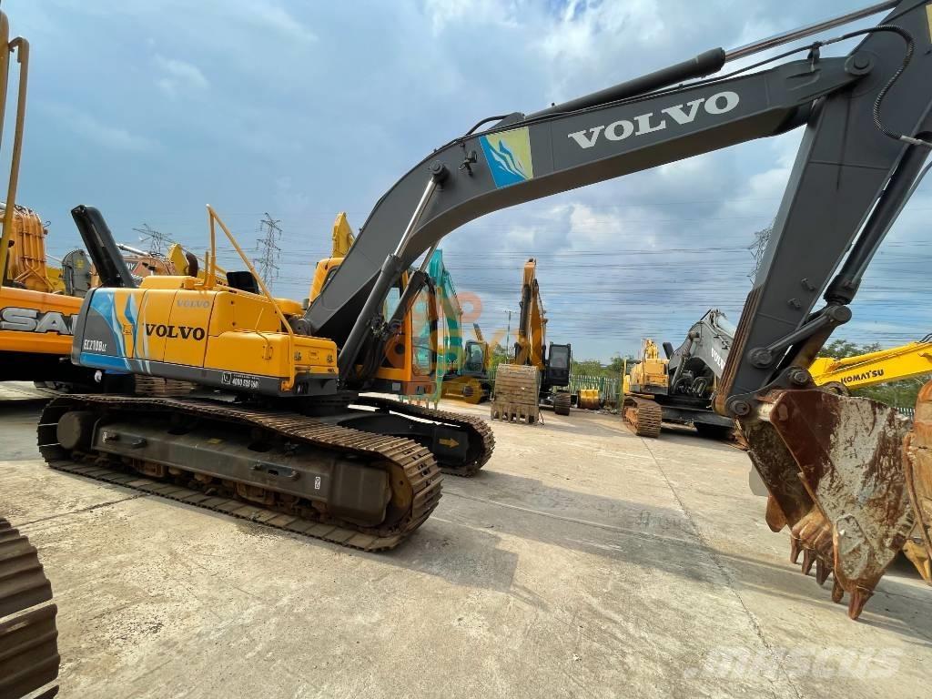 Volvo EC 210 B LC Paletli ekskavatörler