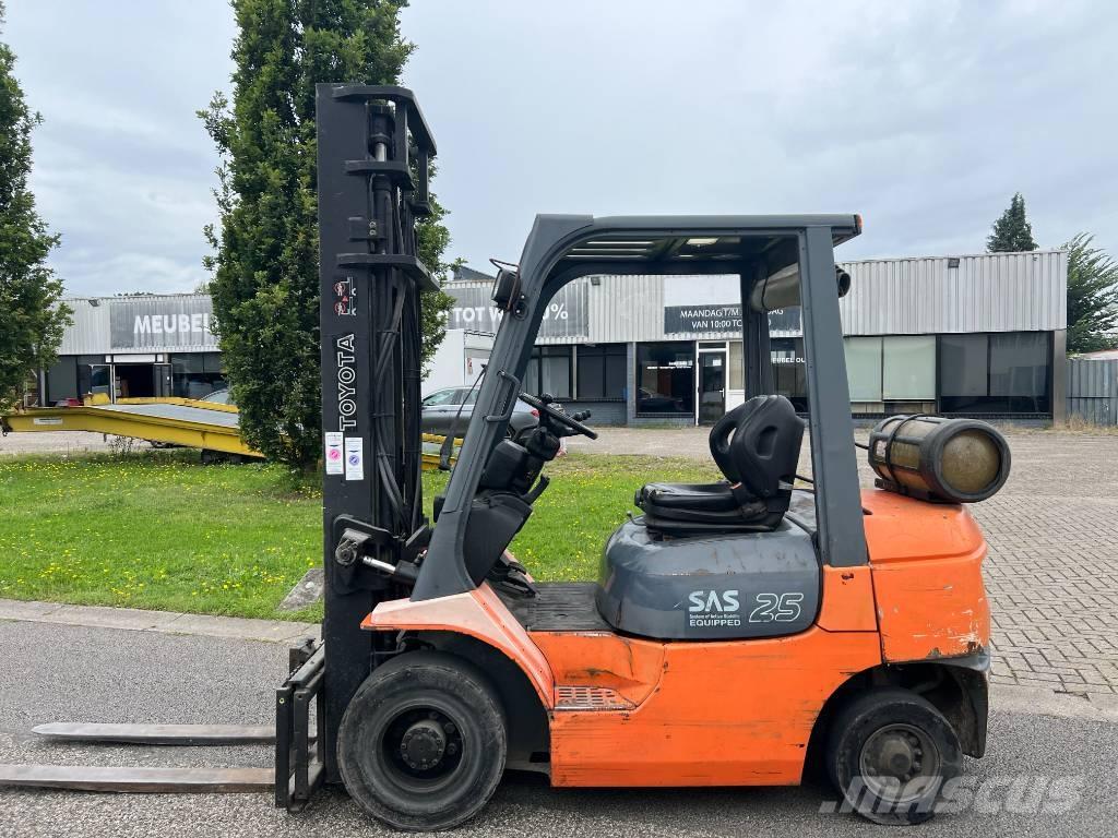 Toyota 42 FGF 25 Elektrikli forkliftler