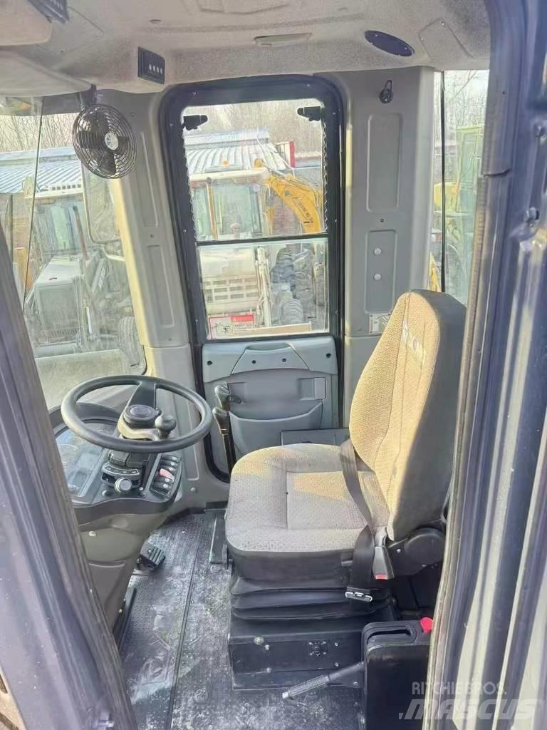 XCMG LW 500 F N Tekerlekli yükleyiciler