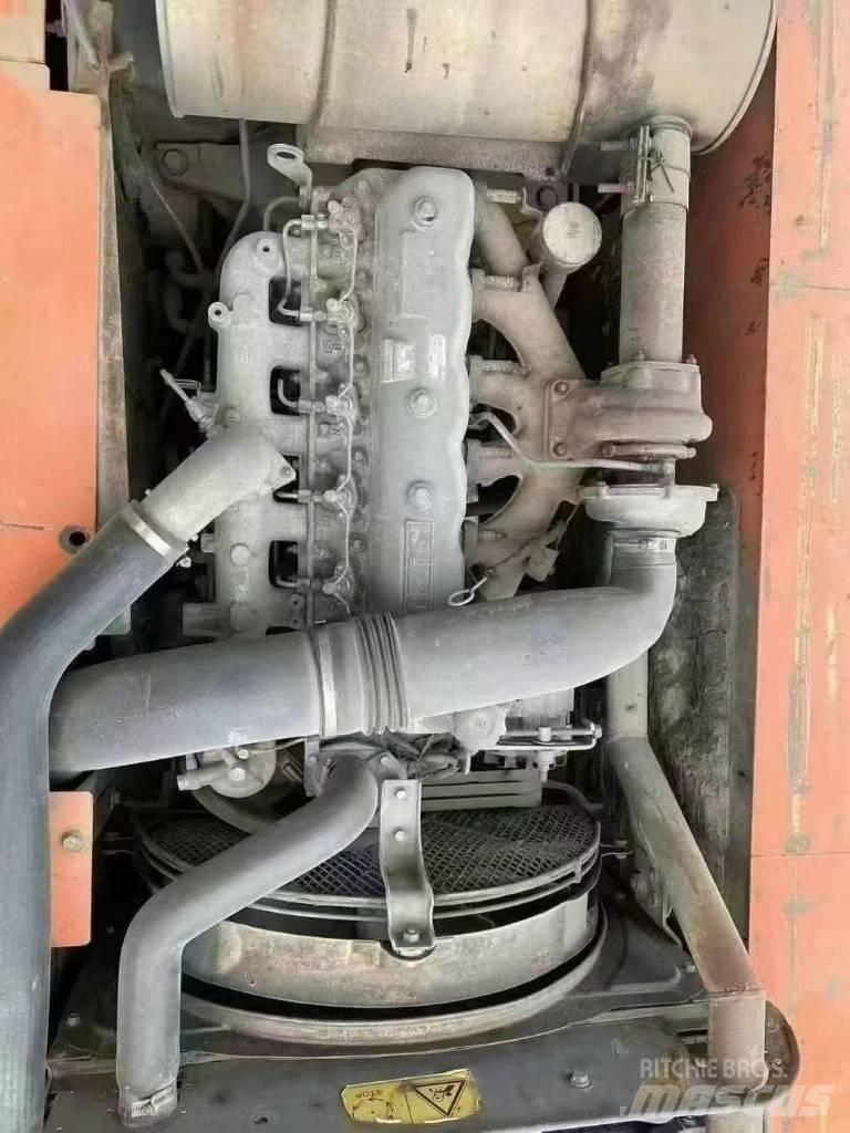 Hitachi ZX240 Paletli ekskavatörler
