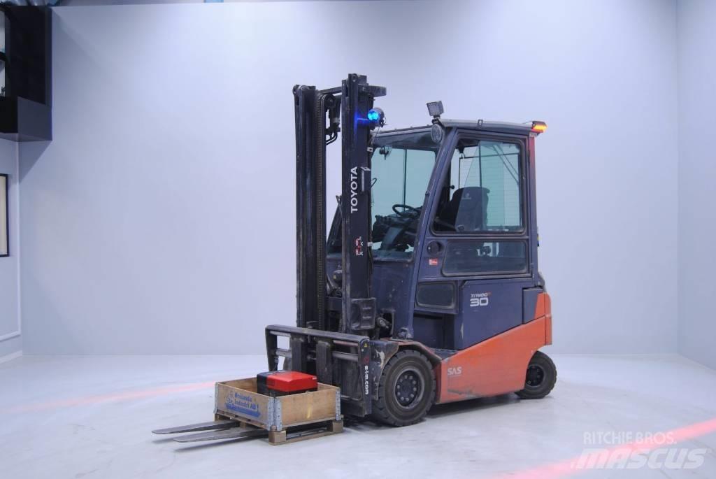 Toyota 8FBMKT30 Elektrikli forkliftler