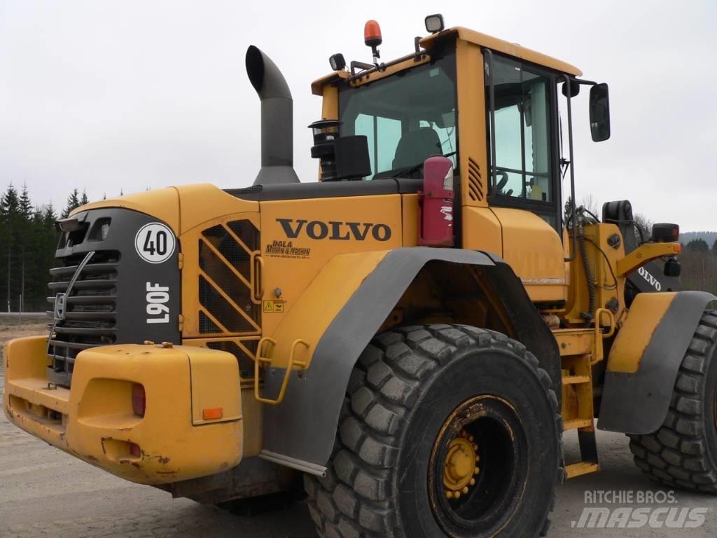 Volvo L 90 F Tekerlekli yükleyiciler