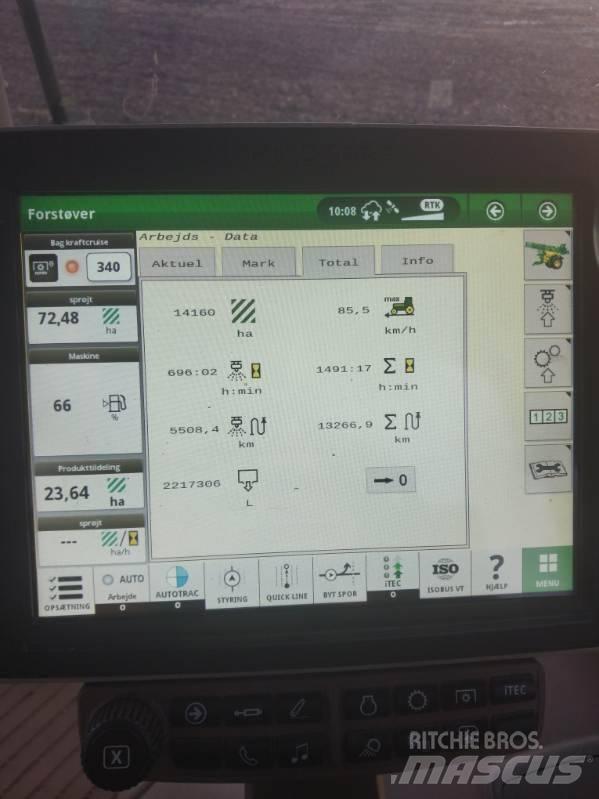 John Deere M952 Çekilir pülverizatörler