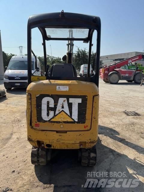 CAT 301.7 D Mini ekskavatörler, 7 tona dek