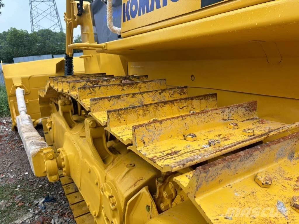 Komatsu D 85 E-12 Paletli dozerler
