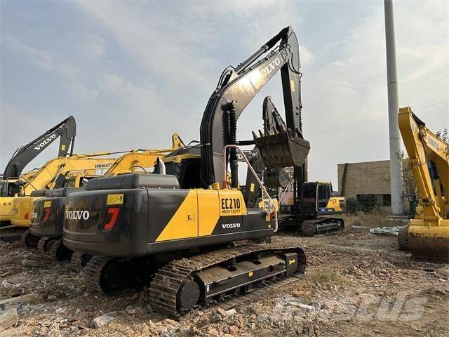 Volvo EC210B Paletli ekskavatörler