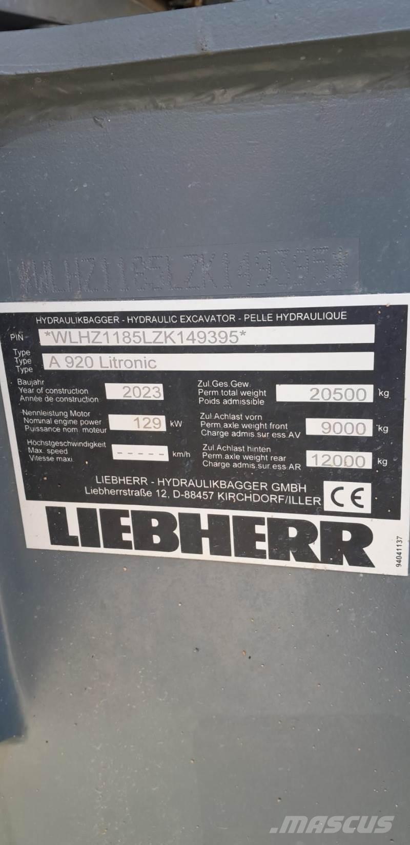 Liebherr A920 Lastik tekerli ekskavatörler