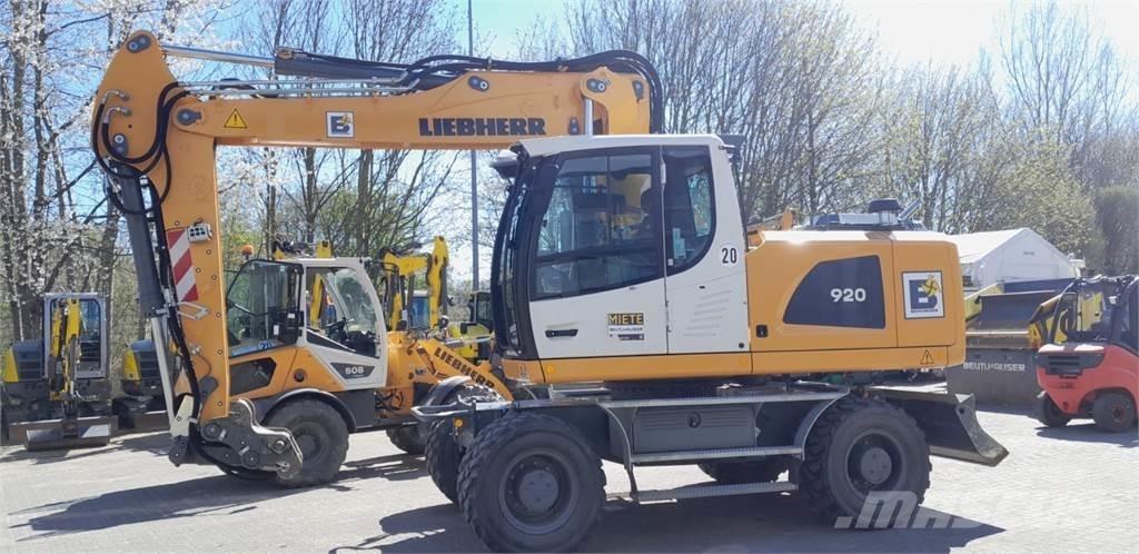 Liebherr A920 Lastik tekerli ekskavatörler