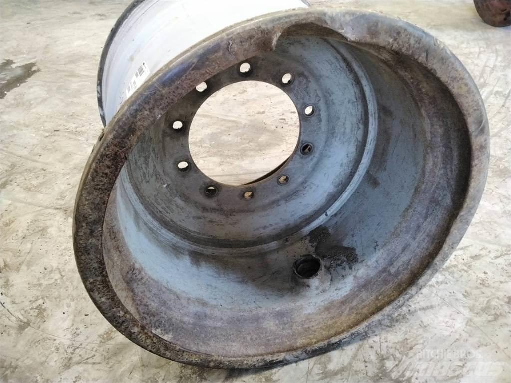 Valmet 860 24x26,5 Lastikler