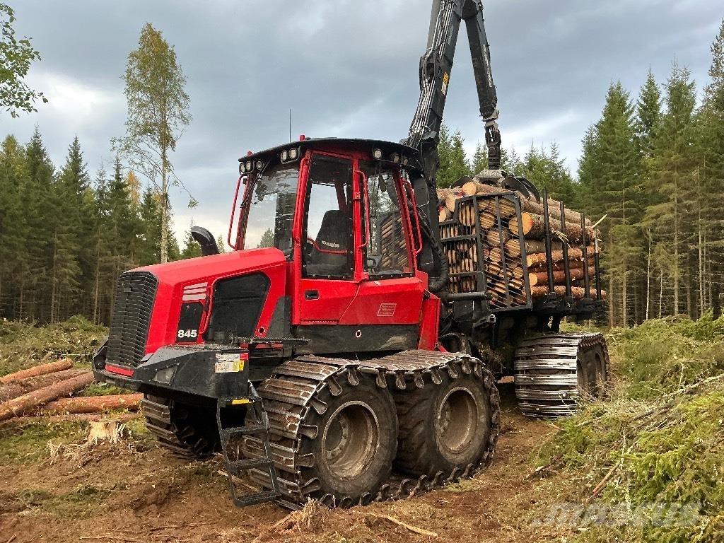 Komatsu 845 Tomruk yükleyici traktörler