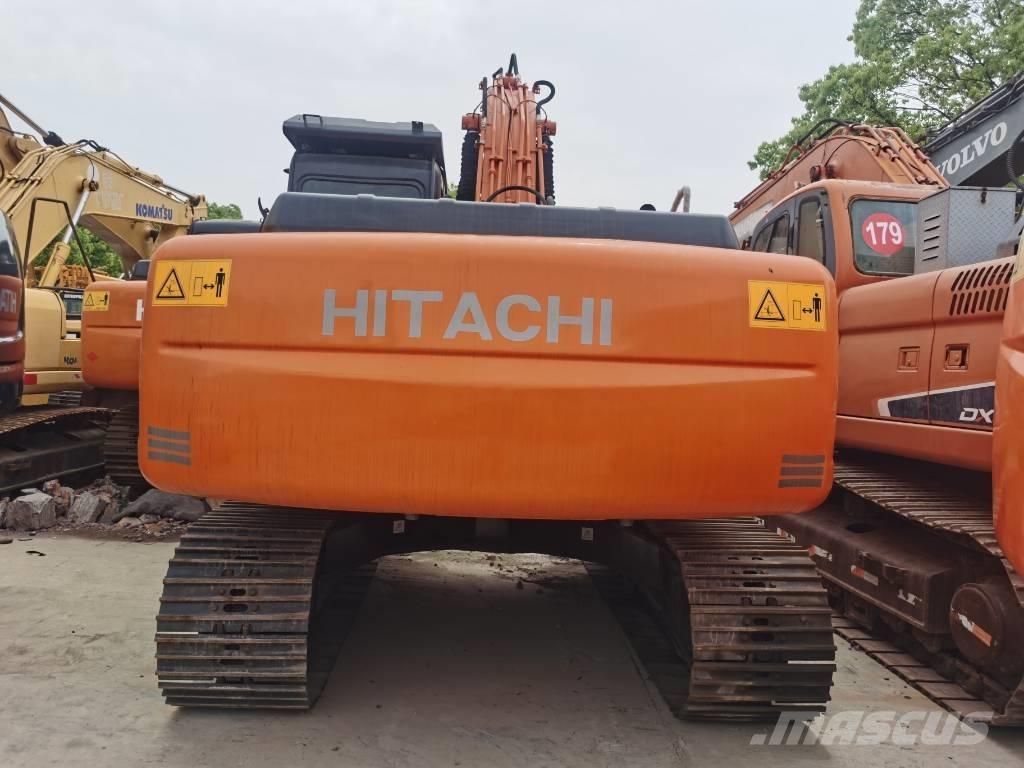 Hitachi ZX 200 Paletli ekskavatörler