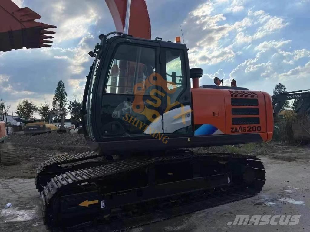 Hitachi ZX200-5G Paletli ekskavatörler