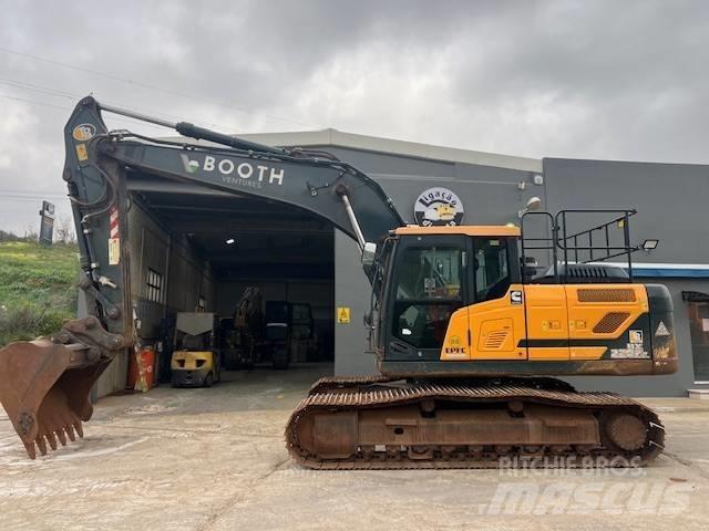 Hyundai HX 220 Paletli ekskavatörler