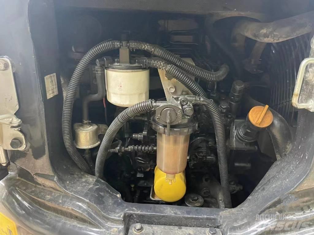 Komatsu PC30 Mini ekskavatörler, 7 tona dek