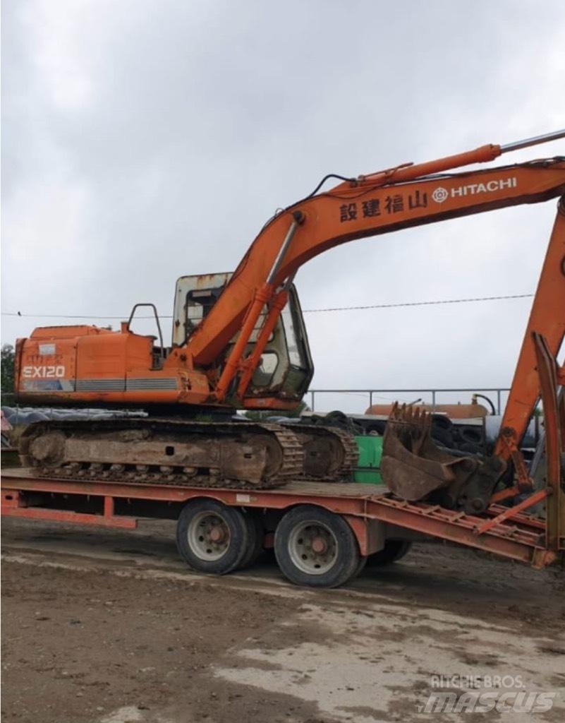 Hitachi EX 120-1 Paletli ekskavatörler