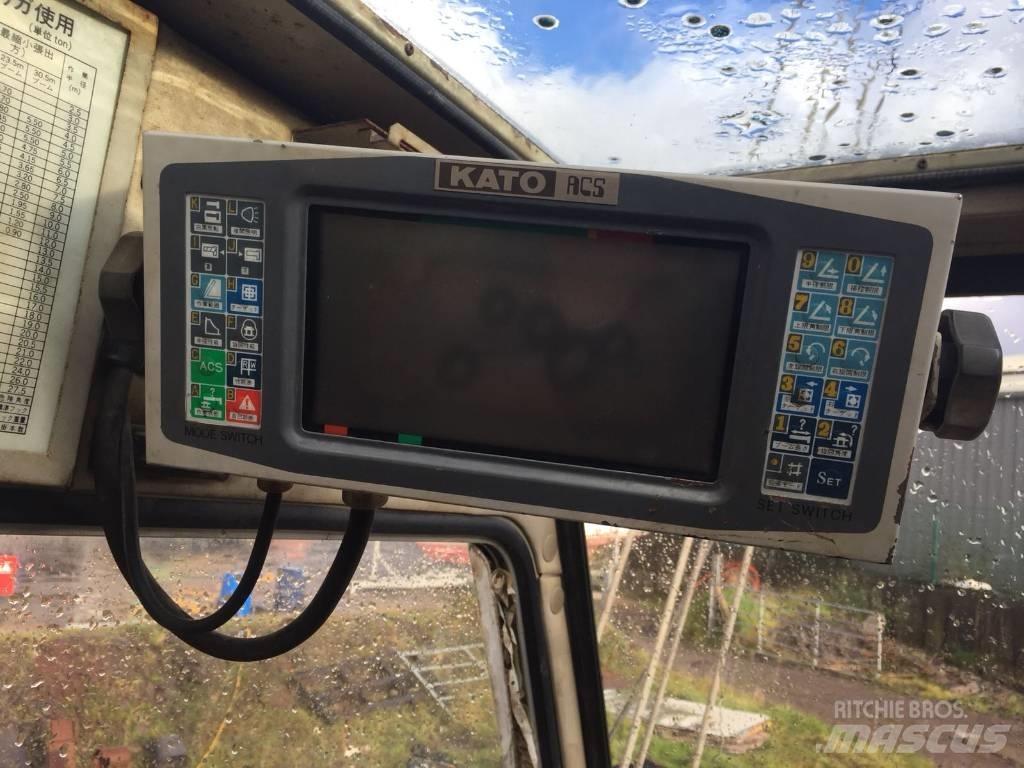 Kato KR30H Yol-Arazi Tipi Vinçler (AT)