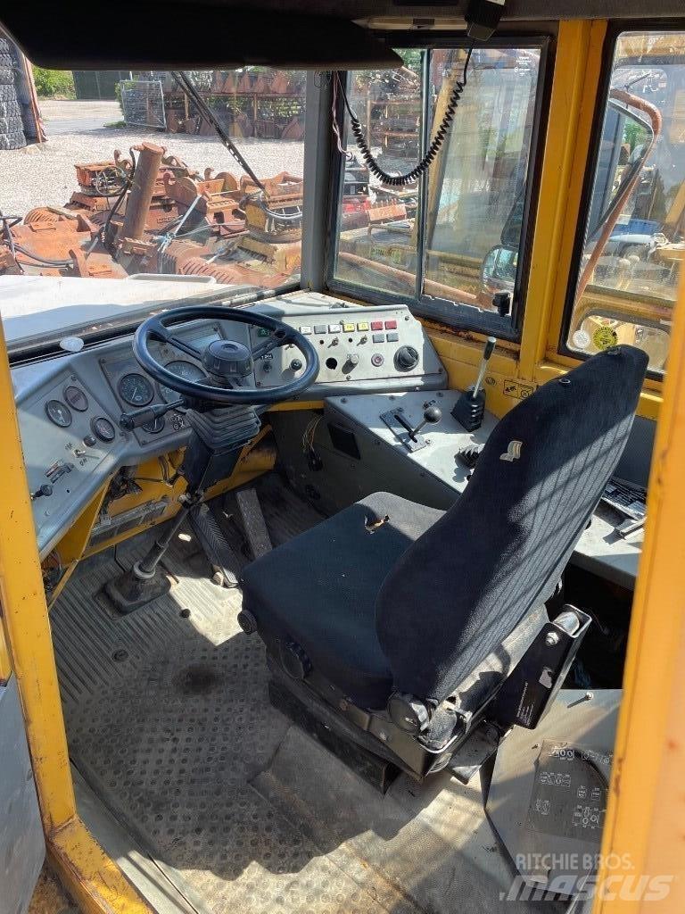 Volvo A20C Belden kirma kaya kamyonu