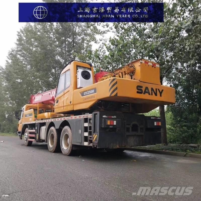 Sany STC 250 H Yol-Arazi Tipi Vinçler (AT)