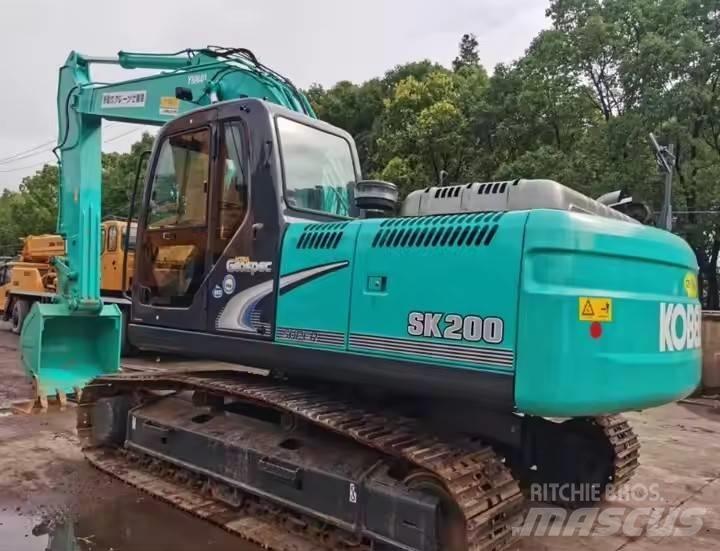 Kobelco SK200 Paletli ekskavatörler