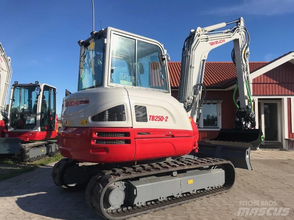 Takeuchi TB250-2 Mini ekskavatörler, 7 tona dek