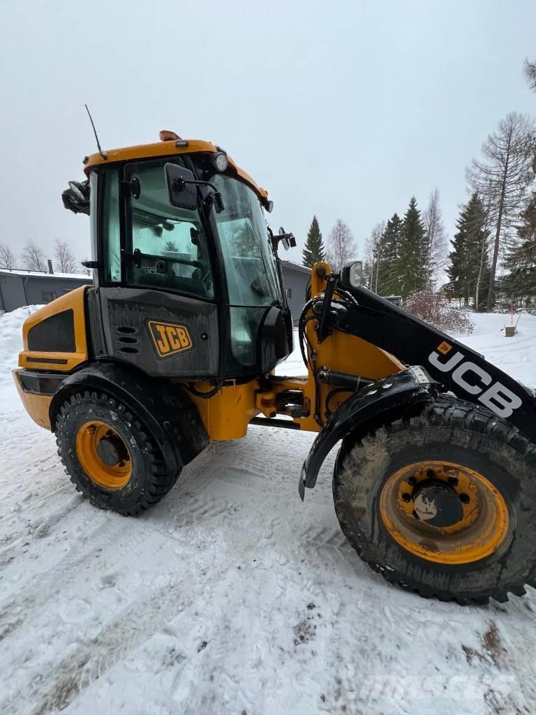 JCB 409 Tekerlekli yükleyiciler