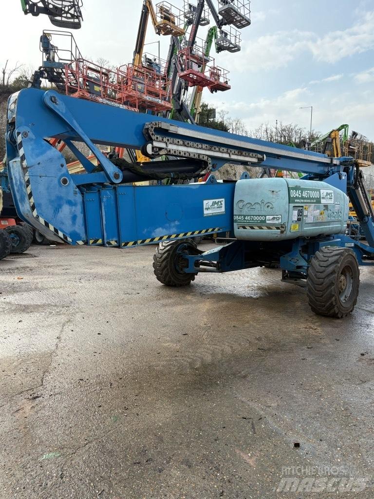 Genie Z 135/70 Körüklü personel platformları