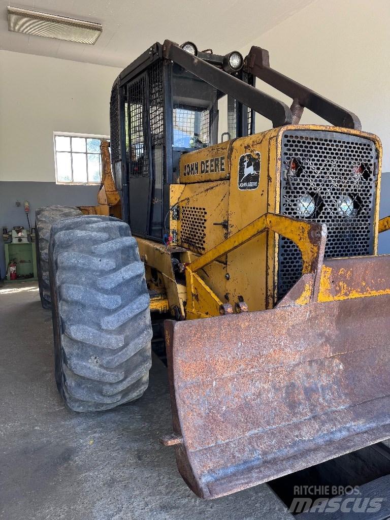 John Deere 540b 540b Orman traktörleri