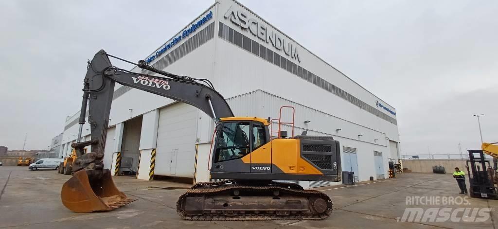 Volvo EC 250 ENL Paletli ekskavatörler