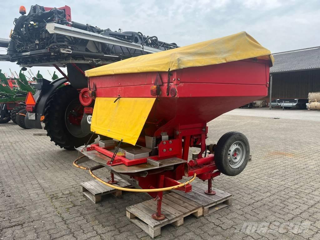 Bredal B 2 XL Gübre dagitma tankerleri