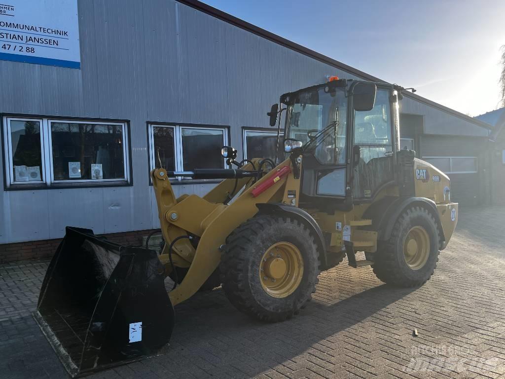 CAT 908 Tekerlekli yükleyiciler