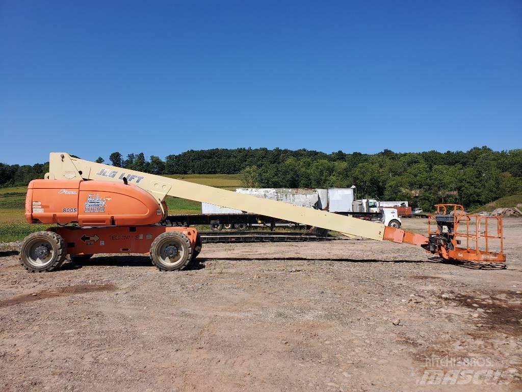 JLG 800 S Arazi tipi forklift