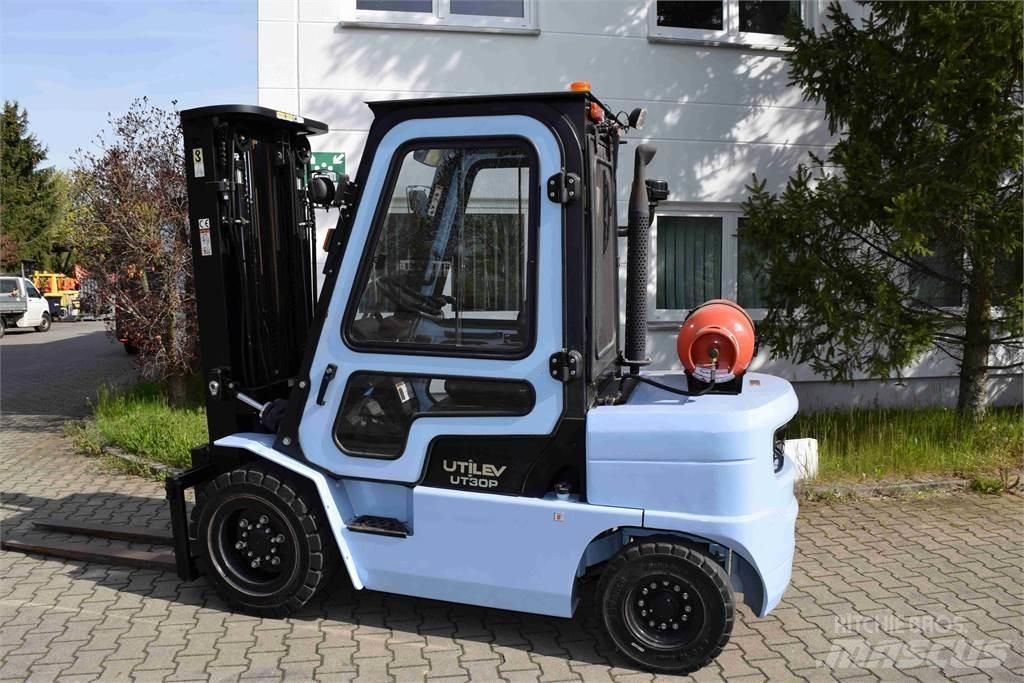 Utilev UT 30 LPG'li forkliftler