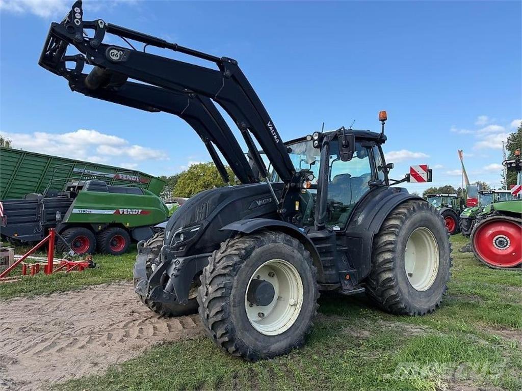 Valtra T 254 Versu Traktörler