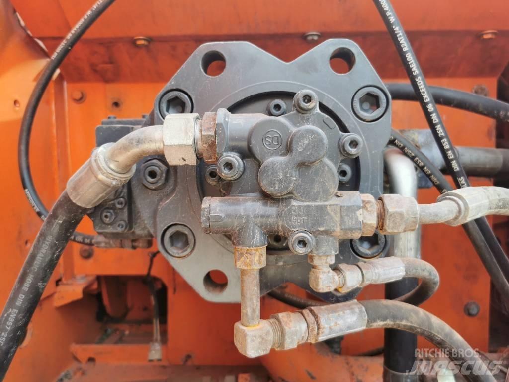 Doosan DX225LC Paletli ekskavatörler