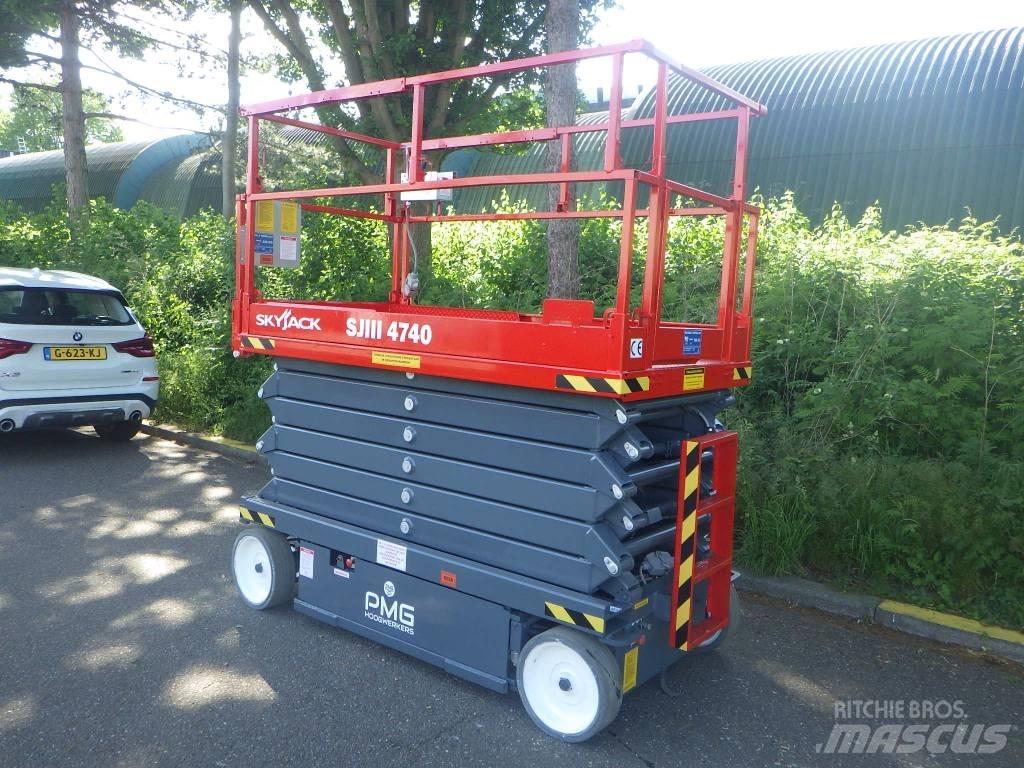 SkyJack SJ4740 Makasli platformlar