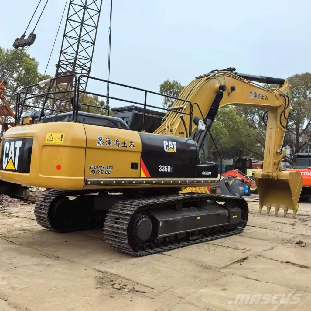 CAT 336 D Paletli ekskavatörler