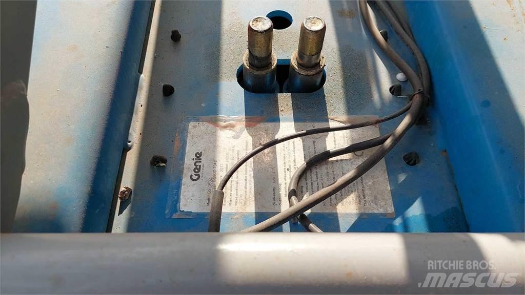 Genie GS1532 Makasli platformlar