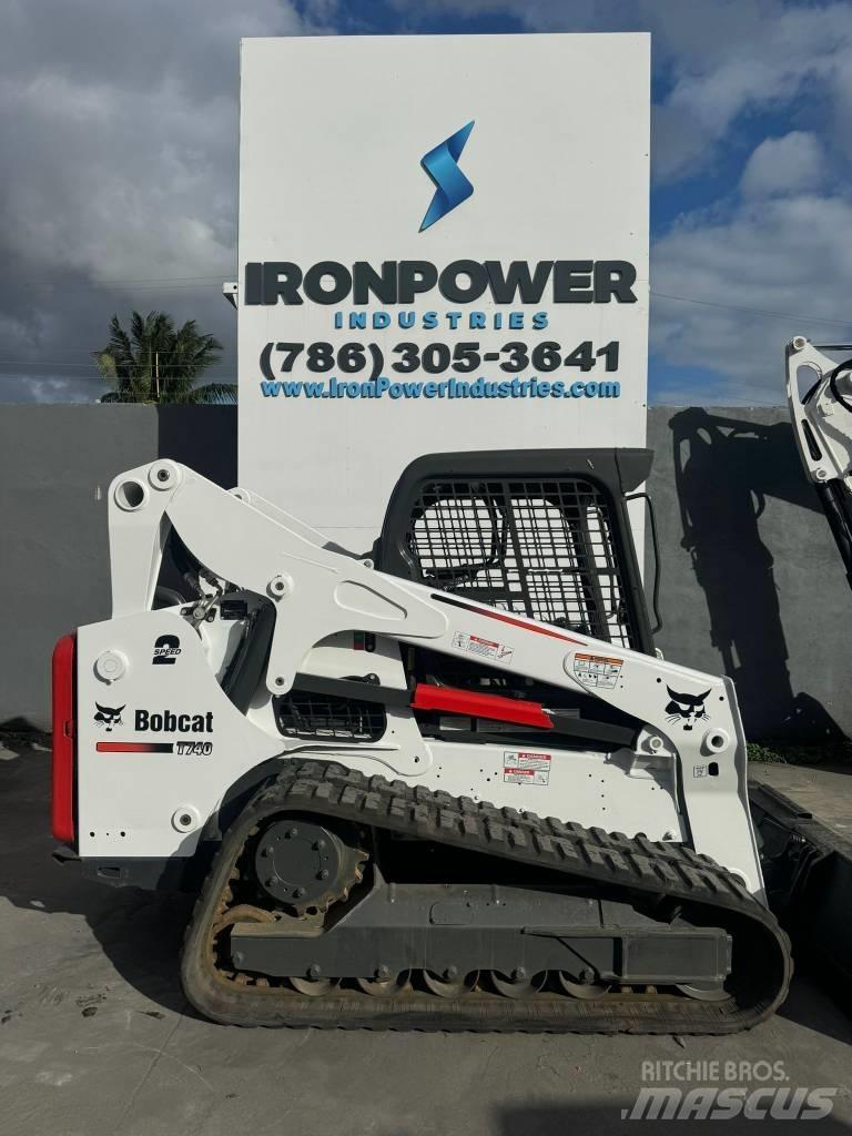 Bobcat T 740 Skid steer loderler