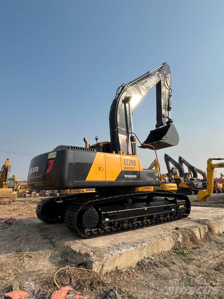 Volvo EC290 Paletli ekskavatörler