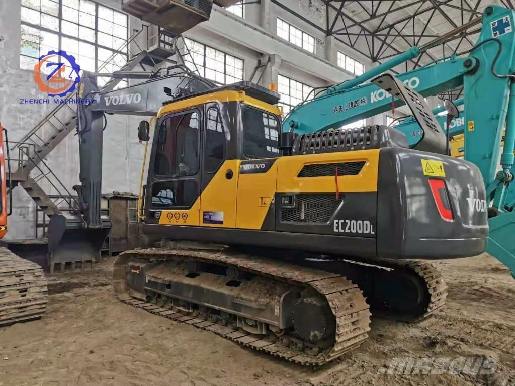 Volvo EC 200 Paletli ekskavatörler
