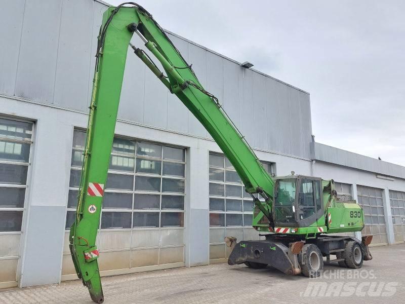 Sennebogen 830 Atık taşıma araçları