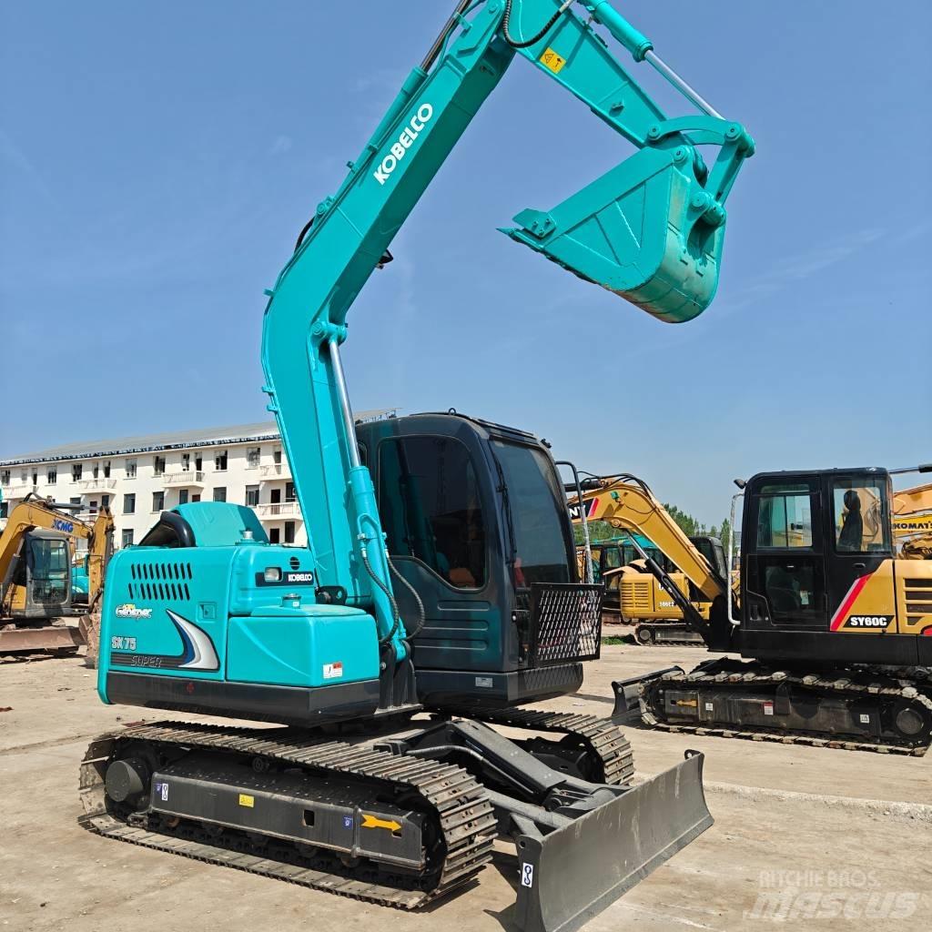 Kobelco 75D Paletli ekskavatörler