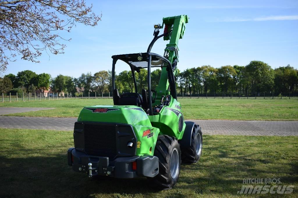 Avant 860 i TDL Mini yükleyiciler