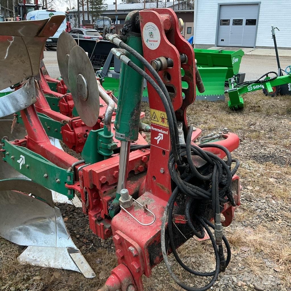 Kverneland ES85 Döner pulluklar