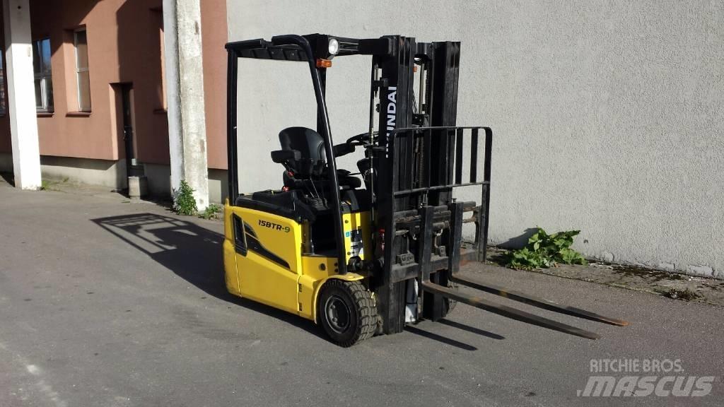 Hyundai 15BTR-9 Elektrikli forkliftler