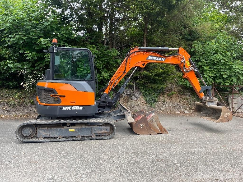 Doosan DX 50 Z Mini ekskavatörler, 7 tona dek