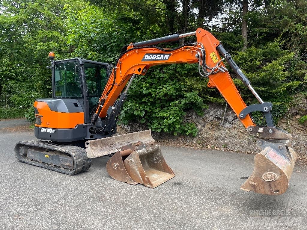 Doosan DX 50 Z Mini ekskavatörler, 7 tona dek