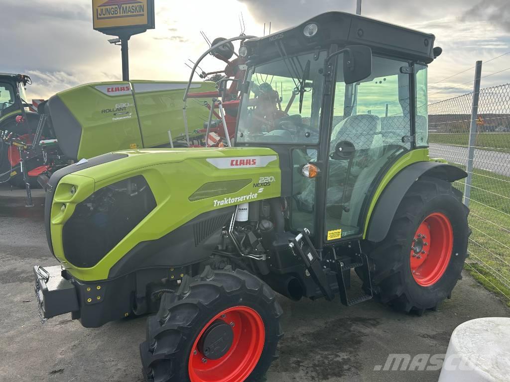 CLAAS Nexos 220 Traktörler